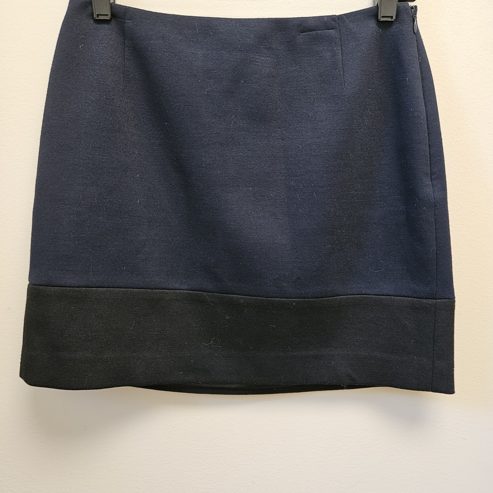 Tahari Women's Navy and Black Mini Skirt